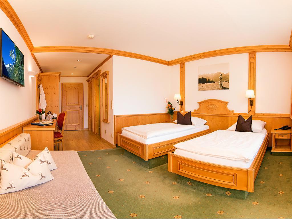 Alpenhotel Tirolerhof Нойштифт-им-Штубайталь Номер фото